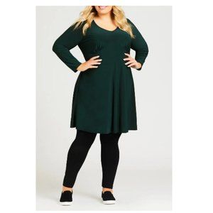 Avenue V-Neck Ruched Front Dress,  Size 14/16 Green